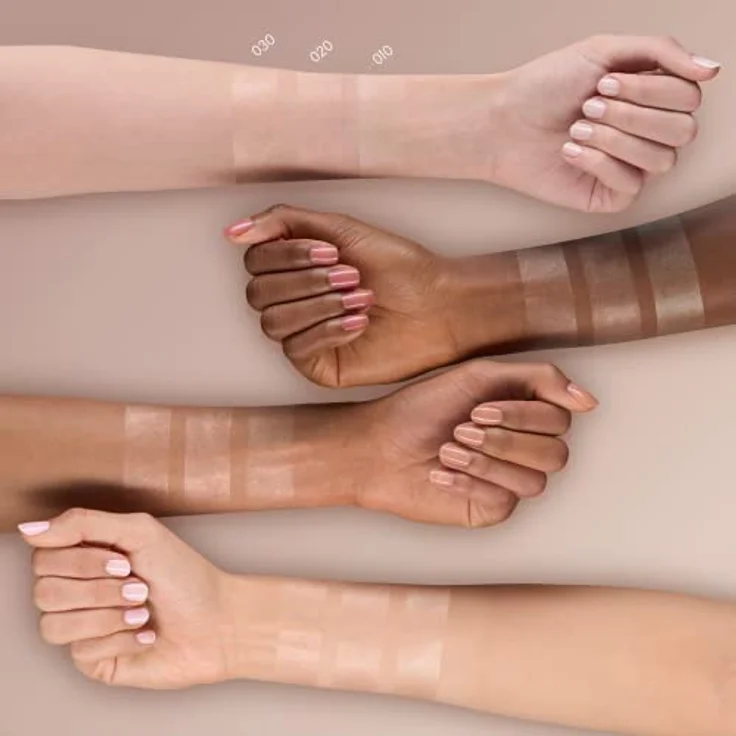 Catrice All Over Glow Tint, Highlighter, Nr. 030, Gold, aufhellend, schnelltrocknend, sofortiges Ergebnis, schimmernd, vegan, ölfrei, ohne Parfüm, ohne Alkohol, 1er Pack (15ml) – Bild 4