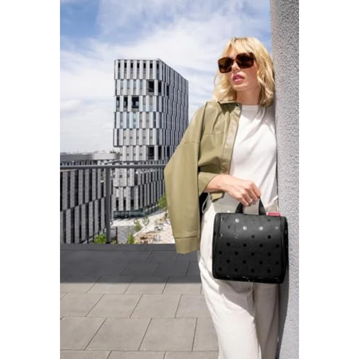 REISENTHEL® Kulturbeutel toiletbag XL, Kosmetiktasche Kulturbeutel Kulturtasche, luftiges Netzgewebe, viele Taschen, Haken zum Aufhängen, inkl. Spiegel, schwarz – Bild 5