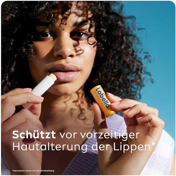 Labello Sun Protect LSF 50, wasserfeste Lippenpflege mit Sheabutter, Vitaminen und natürlichen Ölen, 4,8 g – Bild 3