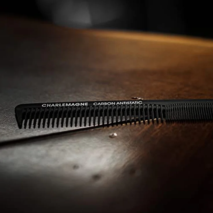 Charlemagne Carbon-Haarkamm, 18 cm Feinzahn, antistatisches Finish, bruchsicherer Herrenkamm, kompakte Größe, ideal für Haar- und Bartstyling – Bild 4