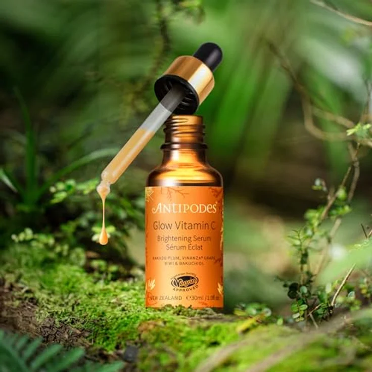 Antipodes Glow Ritual Vitamin C Serum 30ml - Strafft, belebt und verleiht strahlende Haut – Bild 4