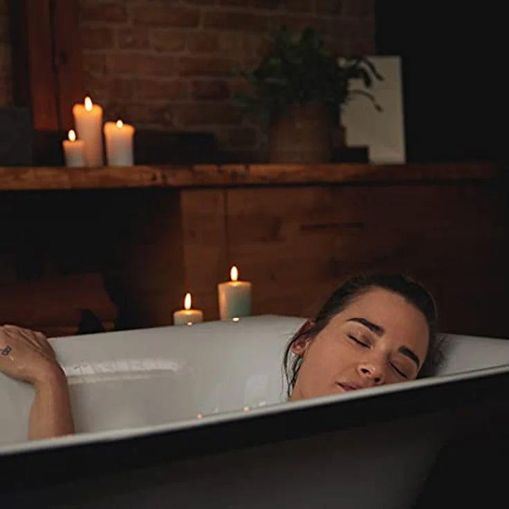 Kneipp Gute Nacht Zirbenholz & Amyris Badesalz 60 g – Bild 3