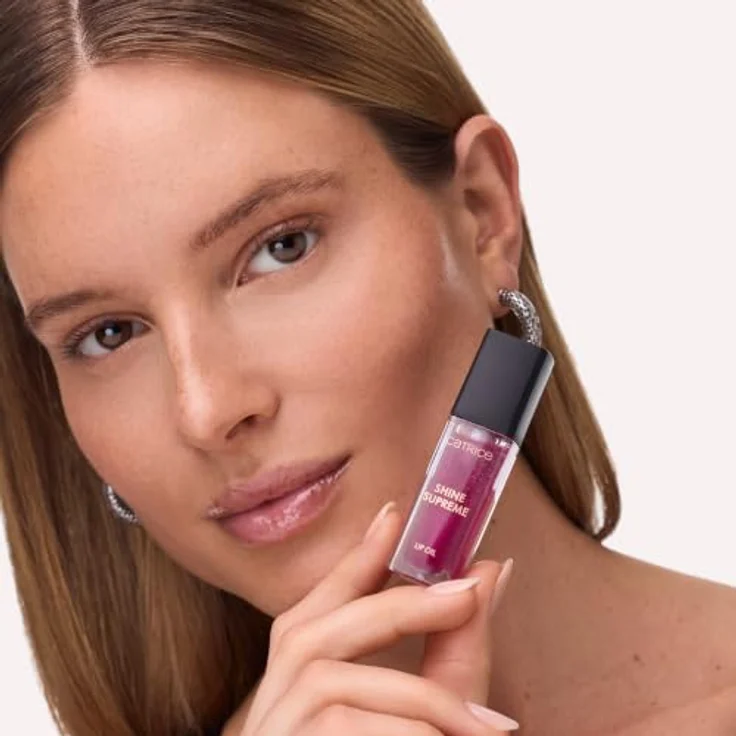 Catrice Shine Supreme Lippenöl, nahrhafter Effekt in Farbton 030 Berry Shot, 4 ml – Bild 5