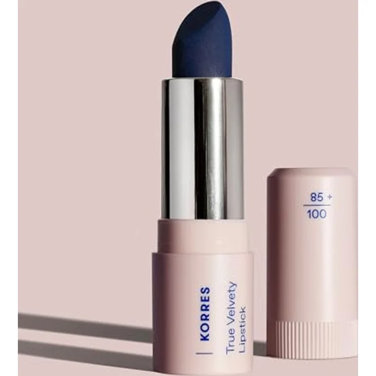KORRES True Velvety Lipstick Aegean Blue 80, blauer Lippenstift mit intensiver Farbe, cremiger Textur und semi-mattem Finish, vegan, 3g – Bild 4