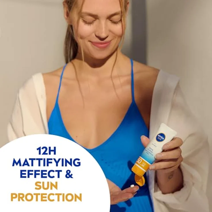 NIVEA UV Face Shine Control SPF50 (50ml), Gesicht Sonnencreme, UV Gesichtscreme, Feuchtigkeitscreme mit LSF50 für den täglichen Gebrauch, Sonnenschutz für sofortigen UVA/UVB Schutz – Bild 3