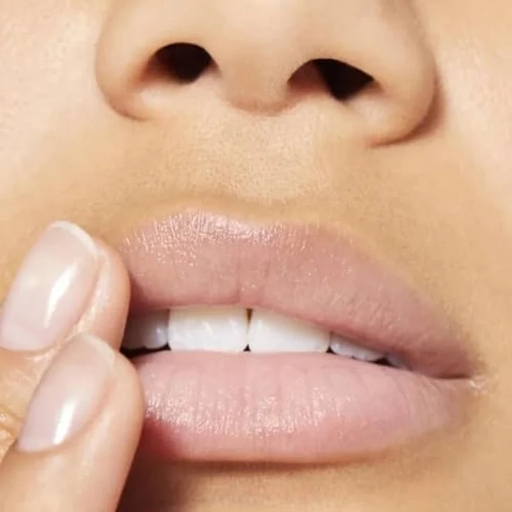 Nuxe Sweet Lemon Lippenbalsam 15g - 986705844 – Bild 2