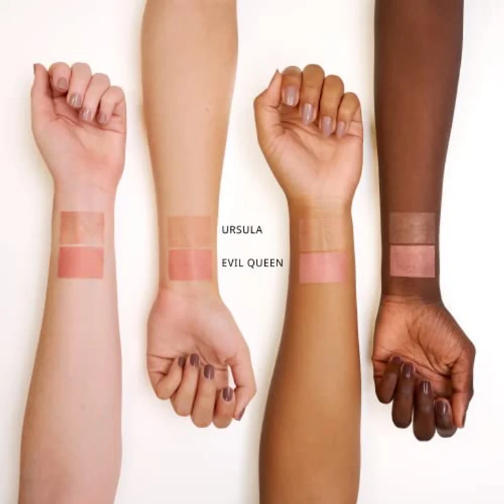 essence Disney Villains Ursula maxi blush, Nr. 02 Leaving u speechless, mehrfarbig, 2 Nude-Töne, hochpigmentiert, matt (9g) – Bild 4