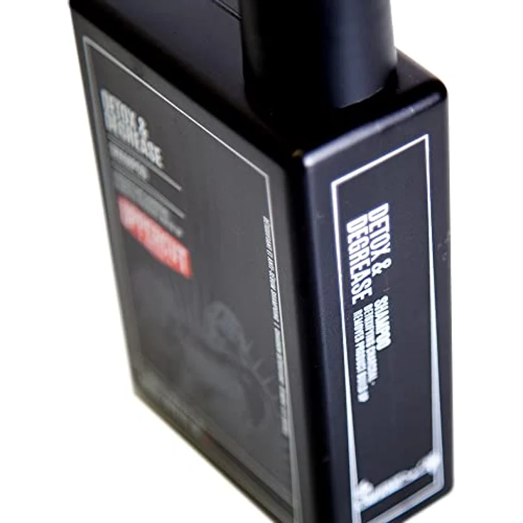 Uppercut Deluxe Detox & Degrease Shampoo Reinigungsshampoo für schnell fettendes Haar 240 ml – Bild 3
