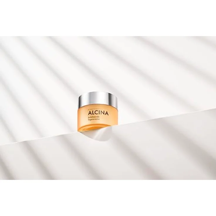 ALCINA Schützende Tagescreme LSF 30-1 x 50 ml - Mit Hyaluron und Sheabutter, schützt vor sonnenbedingten Pigmentflecken – Bild 3
