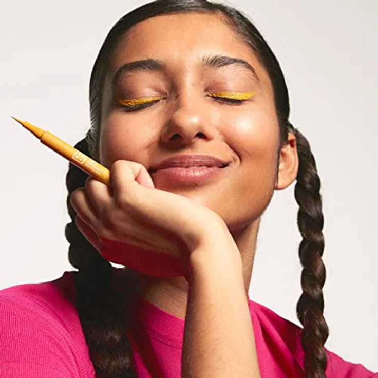 3INA The Color Pen Eyeliner, Filzstift-Eyeliner in intensivem Gelb, 1 ml, vegan – Bild 6