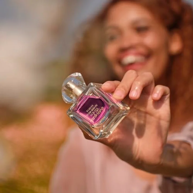 Avon TTA Everlasting Eau de Parfum Spray, langanhaltender Damenduft mit Mandelmilch, Neroli-Blüten und Moschus, tierversuchsfrei – Bild 4