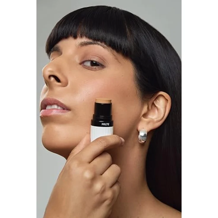 Und Gretel Milte Stick Foundation, 30 g, Farbe 4 - LIGHT MEDIUM, hautverfeinernde Textur – Bild 6