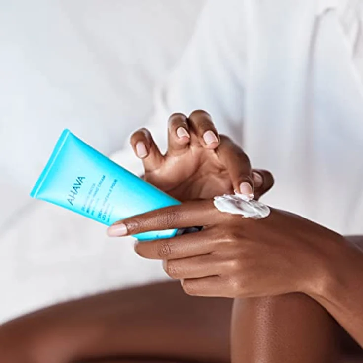 AHAVA Deadsea Water Mineral Hand Cream Sea-Kissed, 150 ml, feuchtigkeitsspendend und schützend für trockene Haut – Bild 7