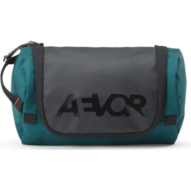 AEVOR Wash Pack, Kulturbeutel aus 100% recyceltem Polyester, wasserabweisend, 3L, Proof Evergreen, 26x14x13 cm – Bild 1