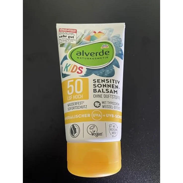 alverde NATURKOSMETIK Sonnenbalsam Kids sensitiv, LSF 50, 150 ml – Bild 2