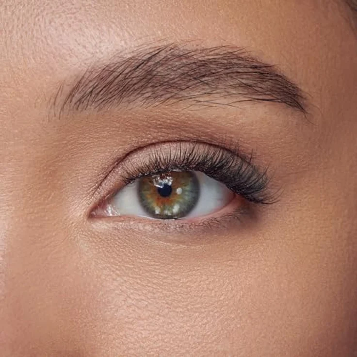 KISS Lash Atelier Design Kit, buschige Klebewimpern mit schnelltrocknendem Kleber, 1 St. – Bild 9
