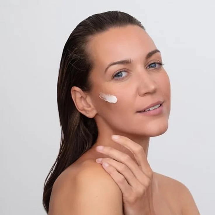 raw Kosmetik Regenerierende Schwarzkümmel Gesichtscreme für empfindliche und sensible Haut, mit antioxidativer Wirkung, zertifiziert als Naturkosmetik - 50ml – Bild 5