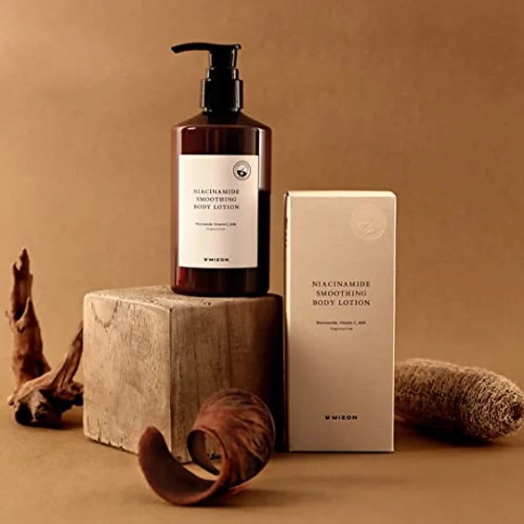 MIZON NIACINAMIDE SMOOTHING BODY LOTION, 300 ml - Körperlotion mit 10% Niacinamid, AHA, Vitamin C und Hyaluronsäure für glatte und strahlende Haut, mildes Peeling, umweltfreundliche Verpackung – Bild 5