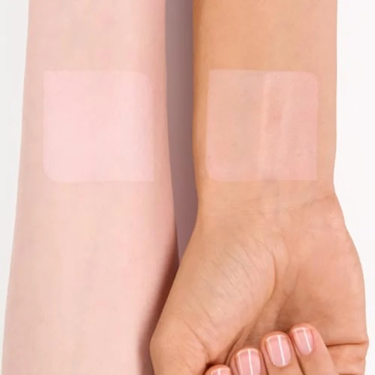 Catrice Kompaktes Bright & Blur Airbrush Powder, 10 g rosafarbenes Aufhellungspulver mit Fuzzy-Effekt, kontrolliert Talg und verfeinert Poren – Bild 3