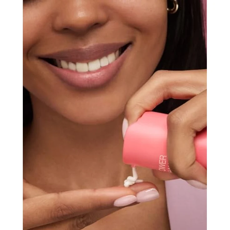 KIKO Milano Power Shake Diva Refining Cream 3In1, leichte Gesichtscreme mit Hyaluronsäure und Vitamin C, 30 ml – Bild 7