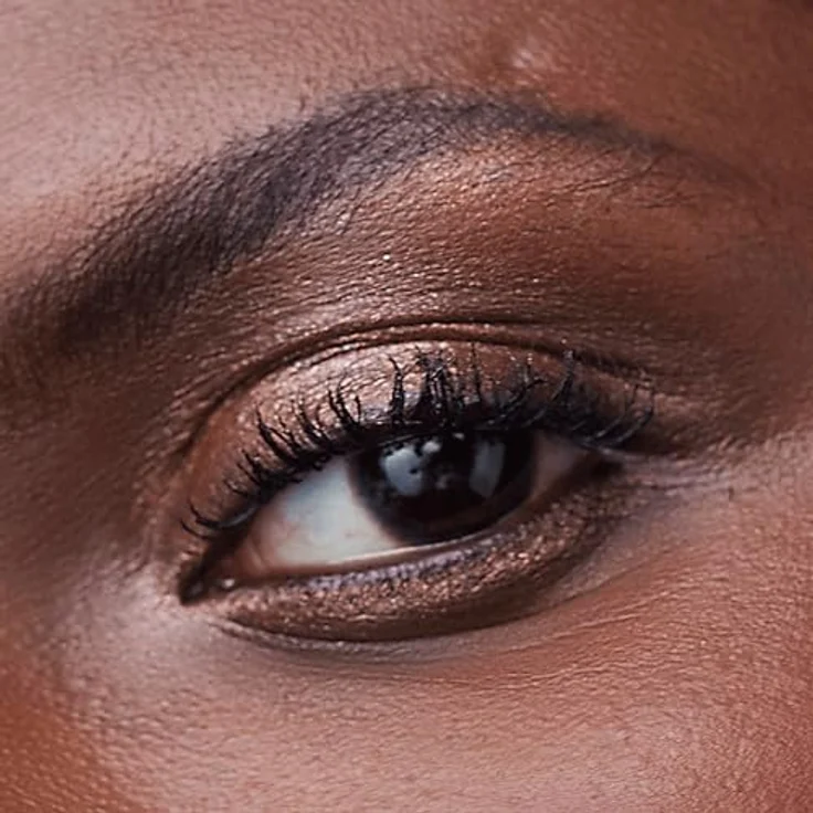 Clinique High Impact Shadow Play™ Shadow & Definer, Lidschatten-Stift Duo, Farbton Flame + Amber, 1,9 g – Bild 3