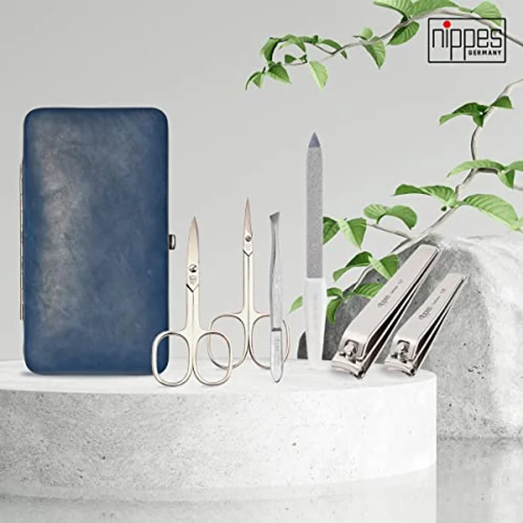 nippes Solingen Maniküre Set Vintage, 7-teilig, Antik Rindsleder Nagelset mit Rahmen, weiches Wildleder innen, Made in Germany, Nagelpflege Set mit vernickelten Instrumenten… – Bild 2