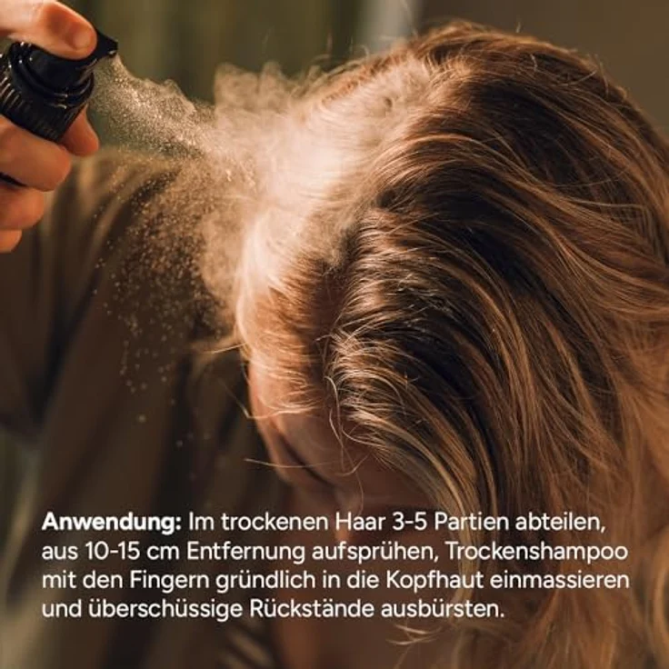 junglück Trockenshampoo für helles Haar, vegan, aerosolfrei, mattierend, mit Bio-Maisstärke und Tonerde, für mehr Volumen und Griffigkeit ohne weiße Rückstände – Bild 4