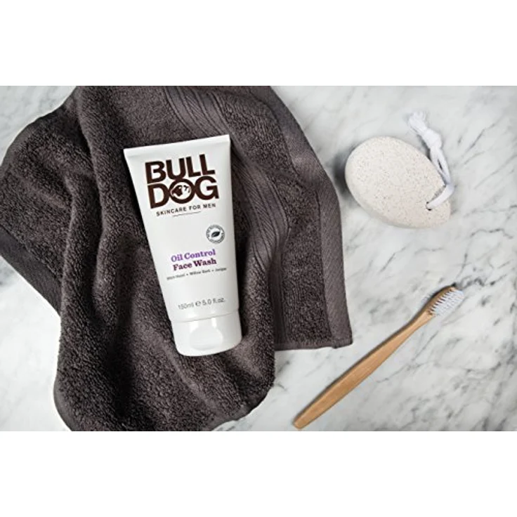 Bulldog Oil Control Face Wash Gel 150 ml mit einer pflegenden Wirkung – Bild 6