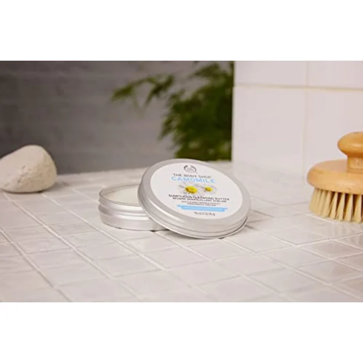 The Body Shop Camomile Sumptuous Cleansing Butter, Reinigungscreme für sanfte Gesichtsreinigung, 90 ml – Bild 3