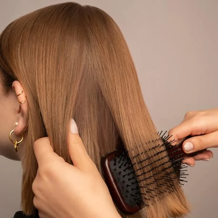 Genuine Haircare PADDLE BRUSH – Pflegende Styling- und Föhn-Bürste mit Kunststoff-Pins, schonend zur Kopfhaut, hitzebeständig, handmade in Germany – Bild 3