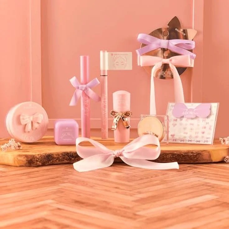 essence FaBOWlous mattierendes transparentes Puder, Farbton 01 Bow, Set, Go! 4.2 g - fixe das Make-up, kontrolliere ölige Haut und verleihe einen samtigen Effekt – Bild 3