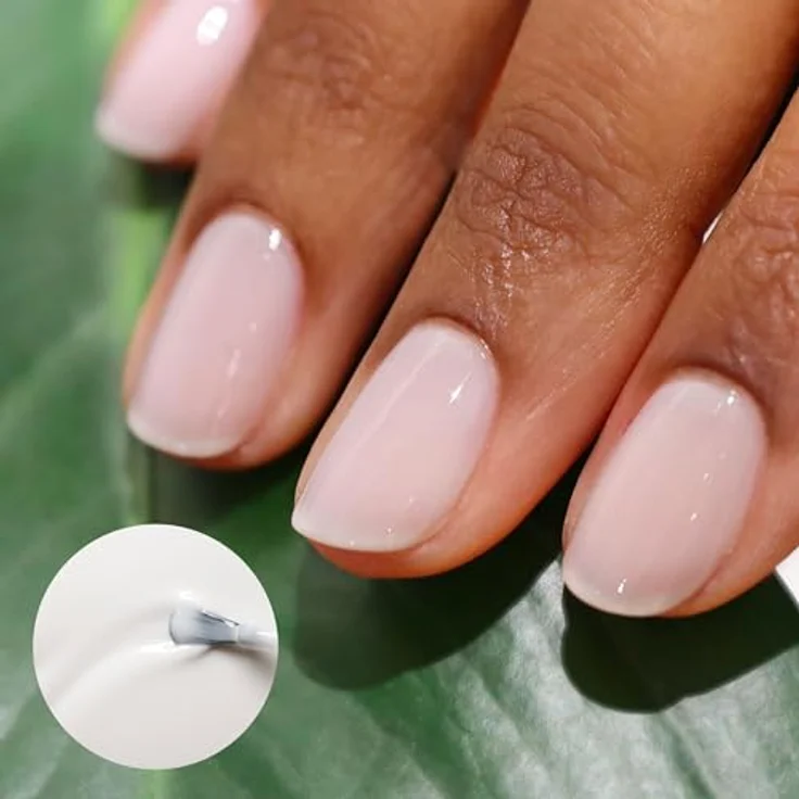 Manucurist Green Nagellack Weiß Transparent - Klassischer, natürlicher 9-Free-Nagellack Milky White - Veganer Nagellack mit natürlichen Inhaltsstoffen (84%) - Maniküre - Nagelpflege - 15 ml – Bild 2