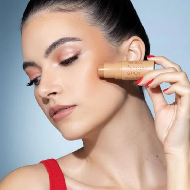 ARTDECO Bronze Stick, Creme-Bronzer in Stiftform für einen gebräunten Teint, 4,5 g – Praktisches Handtaschenformat mit cremiger Textur für nahtloses Finish – Bild 5