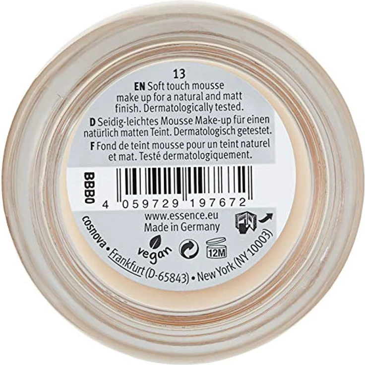 essence soft touch mousse make-up, Make Up, Foundation, Nr. 13 matt porcelain, nude, für Mischhaut, weichzeichnend, mattierend, matt, natürlich, vegan, ohne Parfüm, ohne Alkohol (16g) – Bild 2