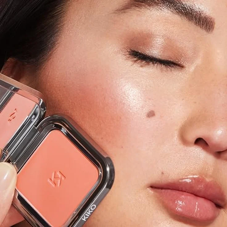 KIKO Milano Unlimited Blush Puderrouge Farbton 02 Natural Tangerine, 6 g – Rouge mit natürlichem Farbton und leichter Textur für ein frisches Aussehen – Bild 3