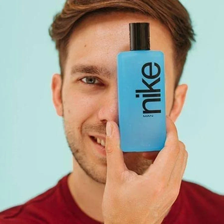 NIKE Ultra Blue 200 ml Herrenparfum, Eau de Toilette für Herren, mutig und frisch, langanhaltend, blumig (Blumenköln) – Bild 4
