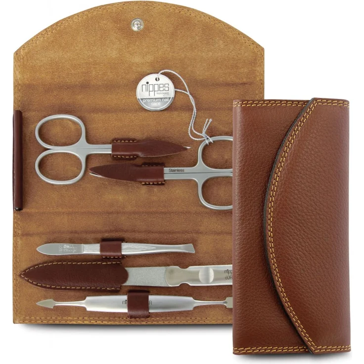 Nippes Classic Maniküre-Set braun, inkl. Hautschere, Nagelschere, Saphirfeile, Pinzette & Doppelinstrument, aus rostfreiem Stahl, Rindleder-Etui – Bild 1