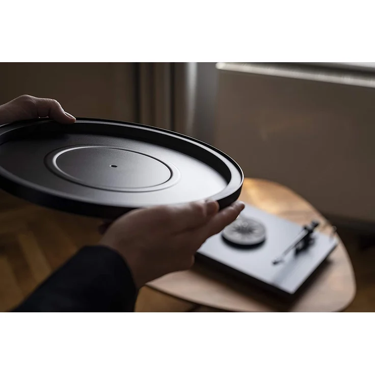 Pro-Ject Debut Carbon EVO Manueller Plattenspieler mit Riemenantrieb inkl. Schutzhaube satin schwarz – Bild 7