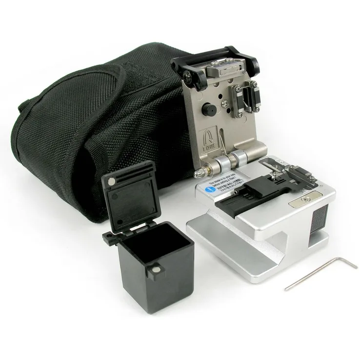 TELEVES LWL-Schneidemaschine OSMN