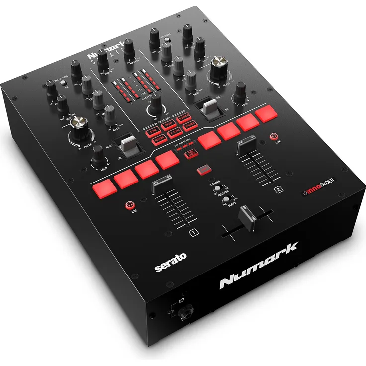 Numark Scratch - Zweikanal DJ Scratch Mixer mit Serato DJ Pro, mit Innofader Crossfader, DVS-Lizenz, 6 Direktzugriffseffektwählern, Performance-Pads und 24-Bit-Klangqualität