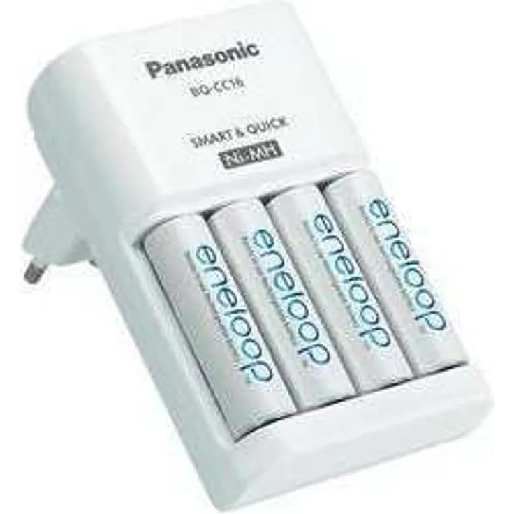 Panasonic eneloop Schnell-Ladegerät mit 4x eneloop AA (1.900 mAh, 2.100 Ladezyklen) -