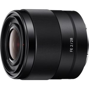 Bild für Sony SEL-28F20 Weitwinkel Objektiv (Festbrennweite, 28 mm, F2, Vollformat, geeignet für A7, A6000, A5100, A5000 und Nex Serien, E-Mount)
