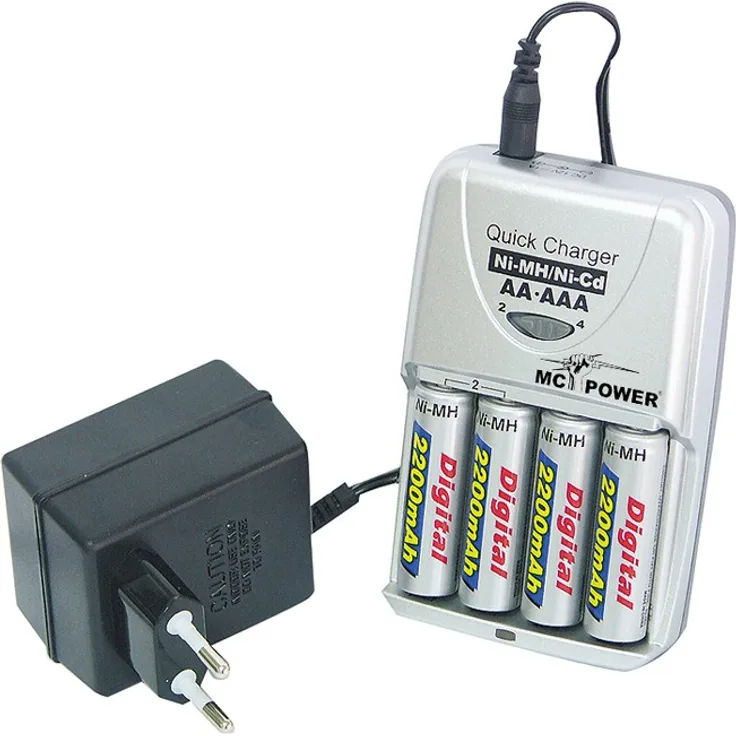 ETT Akku-Ladegerät V-2200 turbo incl. 4x 2200 mAh Akkus