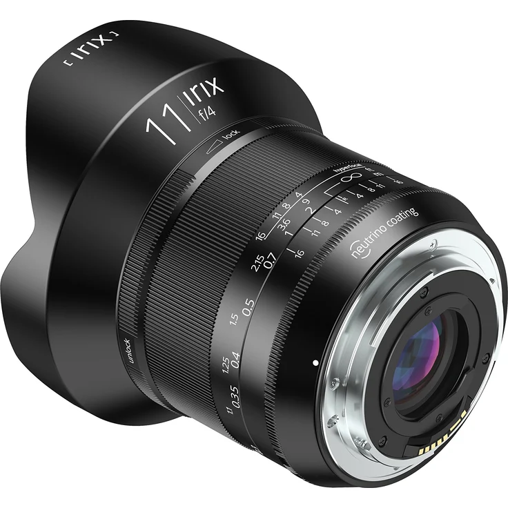 Irix IL-11BS-PK Ultraweitwinkelobjektiv Blackstone 11mm f4 für Pentax K (ür Vollformat, leuchtende Beschriftung, optimierter Fokusring) schwarz – Bild 1