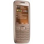Nokia E52 Smartphone Pixel (UMTS, GPS, A-GPS, WLAN, MP3, Bluetooth, Ovi Karten, inkl. Car-Kit) weiß