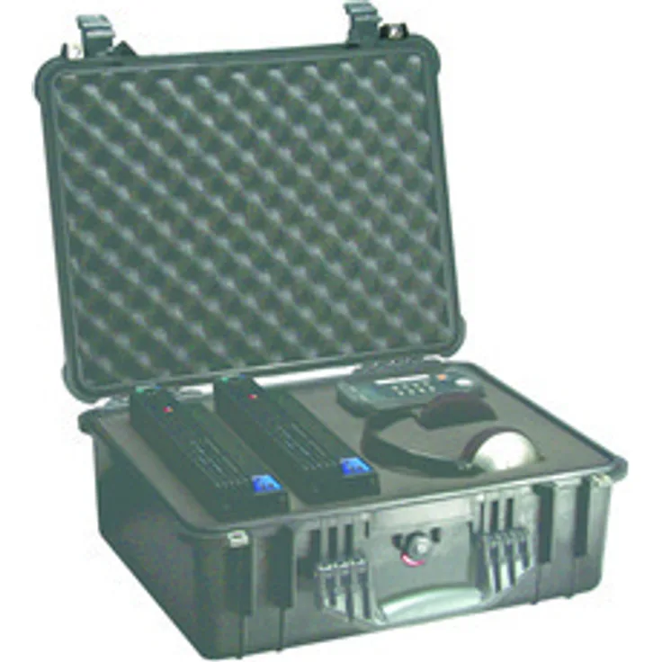 PELI 1550 Großer Schutzkoffer für Kamera, Drohne und Empfindliche Ausrüstung, IP67 Watertight, 33L Volumen, Hergestellt in Deutschland, Mit Schaumstoffeinlage (Anpassbar), Silber