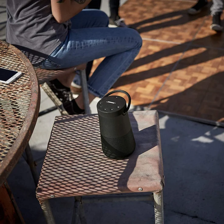 Bose Soundlink Revolve+ II Bluetooth-Lautsprecher, tragbar, wasserdicht, kabellos, 17 Stunden Akkulaufzeit, Schwarz – Bild 4