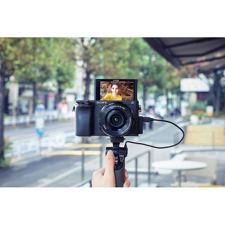 Sony Alpha 6400 E-Mount Systemkamera (24 Megapixel, 4K Video, 180° Klapp-Display, 0.02 Sek. Echtzeit-Autofokus mit 425 Kontrast AF-Punkten, XGA OLED Sucher, nur Gehäuse) schwarz – Bild 8