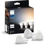 Philips Hue GU10 Smarte Lampe, einstellbares warm- bis kaltweißes Licht, 3er-Pack, Bluetooth kompatibel, Sprachsteuerung mit Alexa, Apple Home und Google Assistant