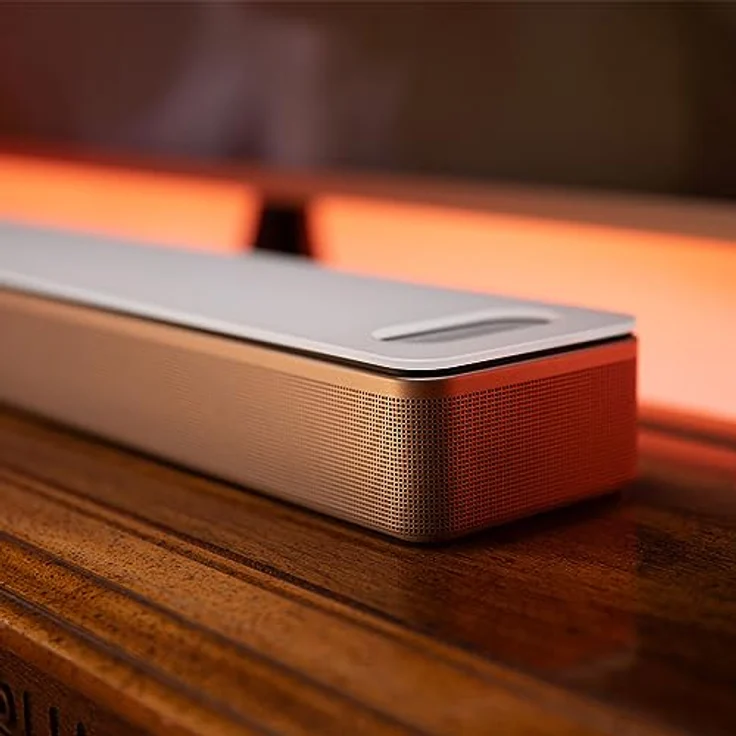 Bose Smart Ultra Soundbar mit Dolby Atmos plus Alexa, kabellose Bluetooth-KI, Surround-Sound-System für TV-Geräte, Weiß – Bild 3